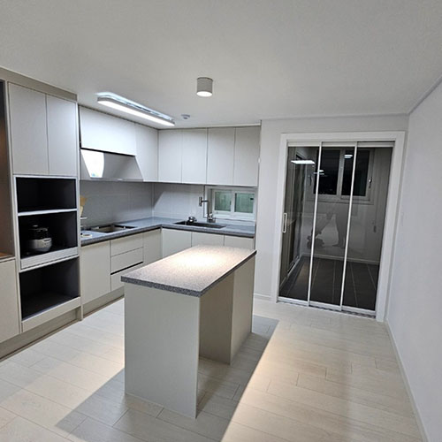 <strong>집 정기 청소</strong>